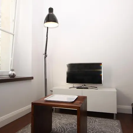 Am Voelkerschlachtdenkmal Leipzig